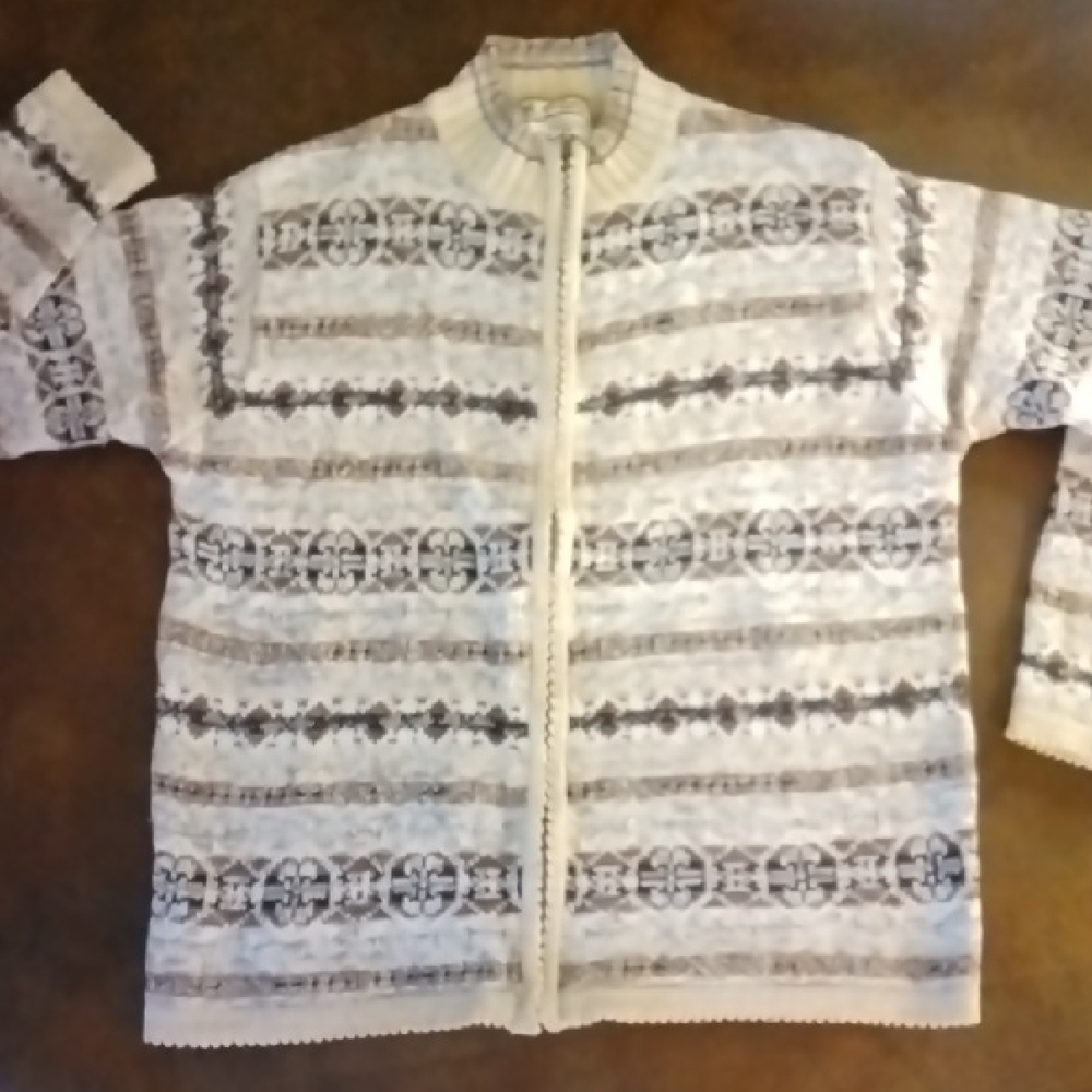 Vintage Zip-Up Cardigan